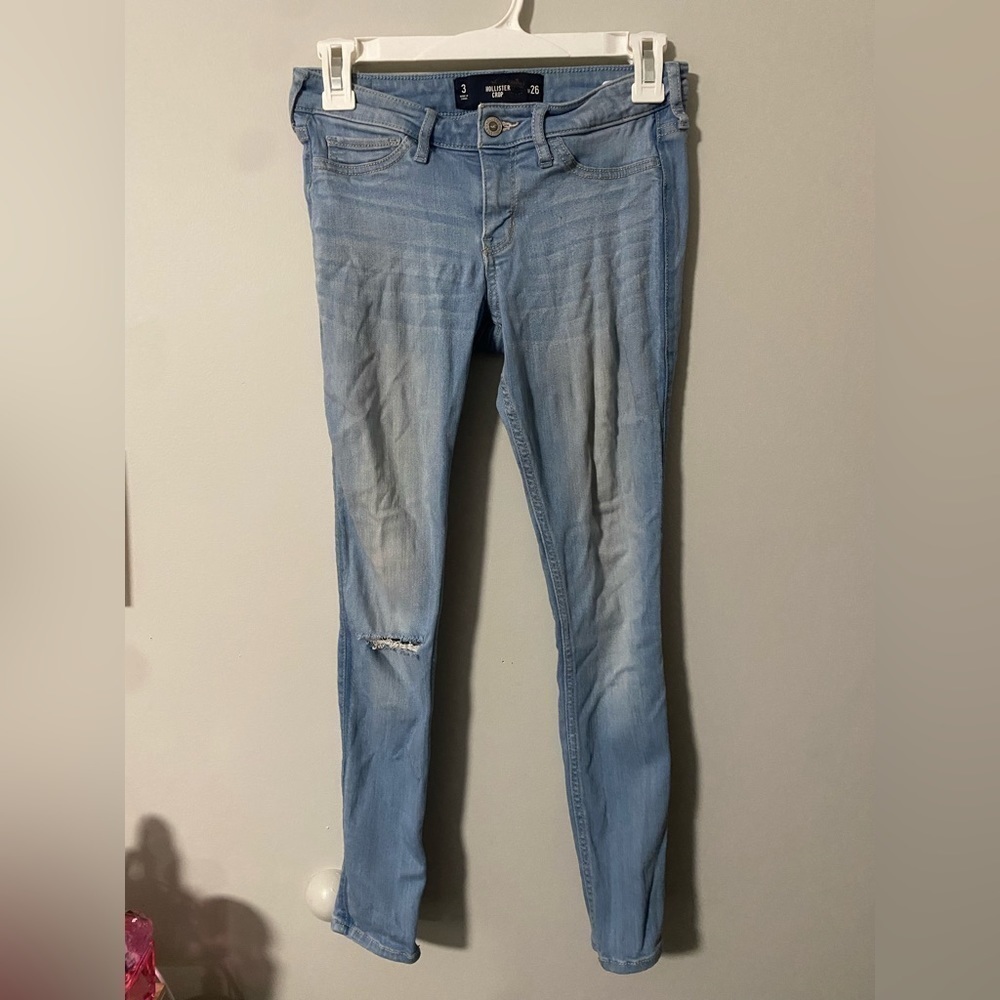 HOLLISTER Crop Jeans Low Rise